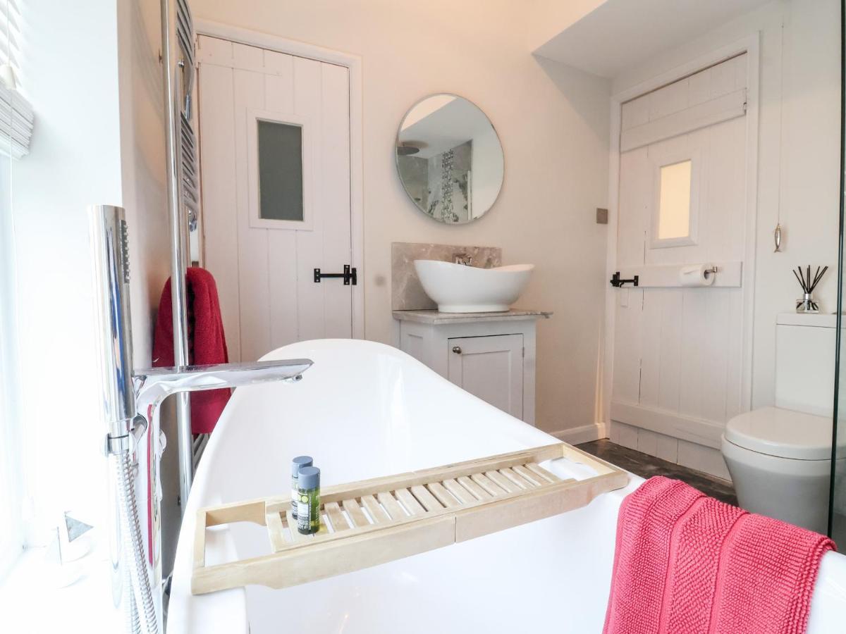 51 Tern Cottage, Aldeburgh Bagian luar foto